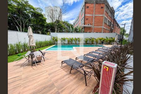 Apartamento para alugar com 37m², 2 quartos e sem vaga Apartamento para alugar com 37m², 2 quartos e sem vagaÁrea comum - Piscina