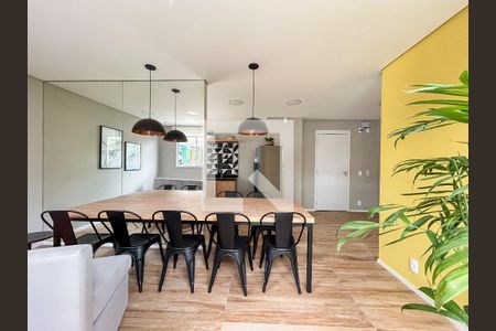 Apartamento para alugar com 37m², 2 quartos e sem vaga Apartamento para alugar com 37m², 2 quartos e sem vagaÁrea comum - Salão de festas