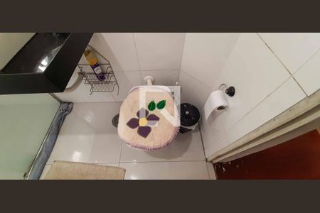 Apartamento para alugar com 66m², 2 quartos e 1 vaga Apartamento para alugar com 66m², 2 quartos e 1 vagaBanheiro