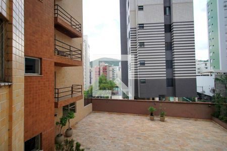 Apartamento à venda com 140m², 4 quartos e 4 vagasVista do Quarto 4