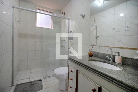 Apartamento à venda com 140m², 4 quartos e 4 vagasBanheiro da Suíte