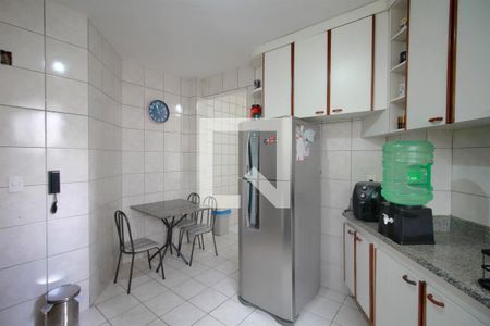 Apartamento à venda com 140m², 4 quartos e 4 vagasCozinha