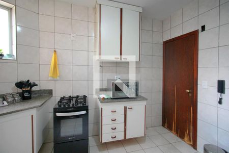 Apartamento à venda com 140m², 4 quartos e 4 vagasCozinha