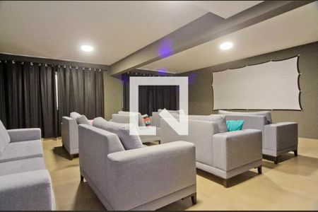 Apartamento para alugar com 27m², 1 quarto e 1 vagaCinema