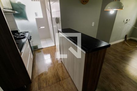 Apartamento para alugar com 44m², 2 quartos e 1 vaga Apartamento para alugar com 44m², 2 quartos e 1 vagaCozinha - Armários