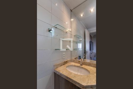 Apartamento para alugar com 66m², 2 quartos e 2 vagas Apartamento para alugar com 66m², 2 quartos e 2 vagasBanheiro da Suíte