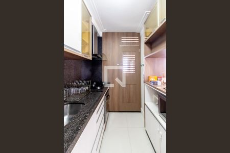 Apartamento para alugar com 66m², 2 quartos e 2 vagas Apartamento para alugar com 66m², 2 quartos e 2 vagasCozinha