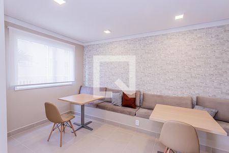 Apartamento para alugar com 34m², 2 quartos e sem vagaÁrea comum
