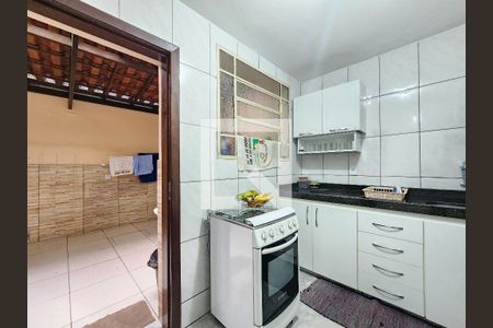 Casa à venda com 146m², 3 quartos e 1 vaga Casa à venda com 146m², 3 quartos e 1 vagaCozinha