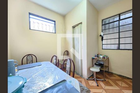 Casa à venda com 146m², 3 quartos e 1 vaga Casa à venda com 146m², 3 quartos e 1 vagaCopa