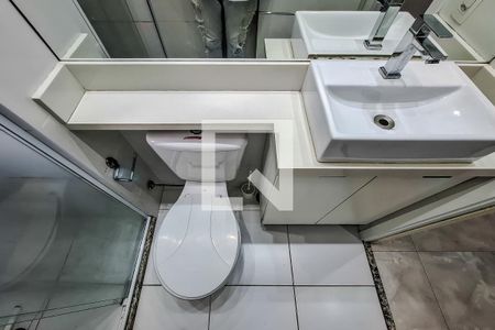 banheiro de apartamento para alugar com 2 quartos, 40m² em Cambuci, São Paulo