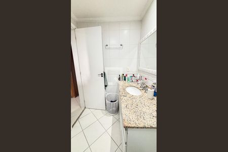 Apartamento à venda com 141m², 3 quartos e 6 vagasBanheiro da Suíte