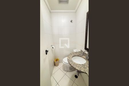 Apartamento à venda com 141m², 3 quartos e 6 vagasLavabo