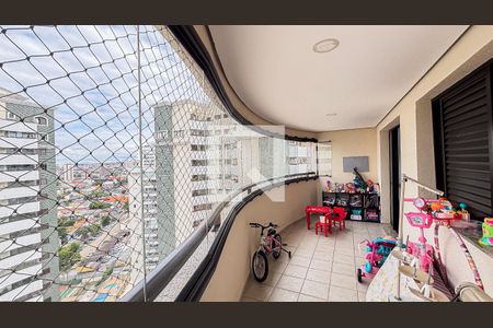 Apartamento à venda com 141m², 3 quartos e 6 vagasSala - Sala de Jantar Varanda