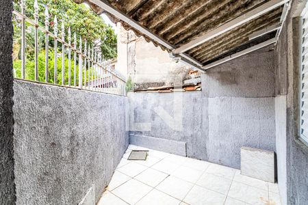 Casa para alugar com 70m², 1 quarto e sem vagaQuintal