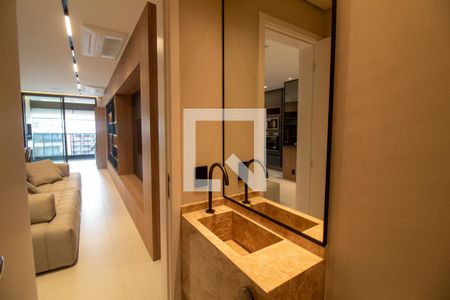 Apartamento à venda com 105m², 2 quartos e 2 vagasLavabo