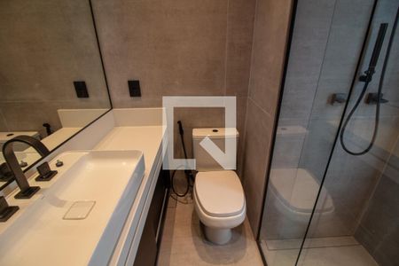 Apartamento à venda com 105m², 2 quartos e 2 vagasBanheiro da Suíte 2