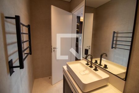 Apartamento à venda com 105m², 2 quartos e 2 vagasBanheiro da Suíte 1