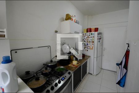 Apartamento à venda com 75m², 2 quartos e 1 vagaCozinha