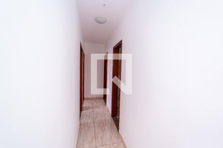 Corredor de apartamento para alugar com 3 quartos, 80m² em Vila Nova Savoia, São Paulo