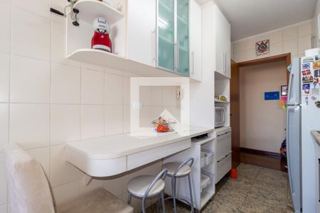 Apartamento à venda com 92m², 3 quartos e 2 vagasCozinha
