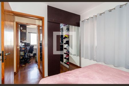 Apartamento à venda com 92m², 3 quartos e 2 vagasQuarto 3 - Suíte