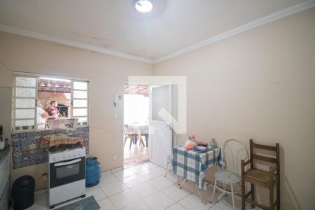 Cozinha da Casa Auxiliar de casa à venda com 4 quartos, 520m² em Chácaras, Betim