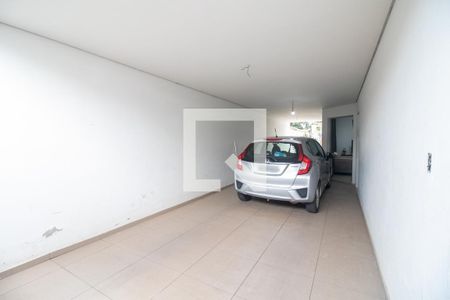 Garagem de casa à venda com 4 quartos, 520m² em Chácaras, Betim