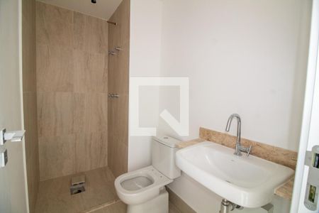 Banheiro de kitnet/studio à venda com 1 quarto, 21m² em Santo Amaro, São Paulo