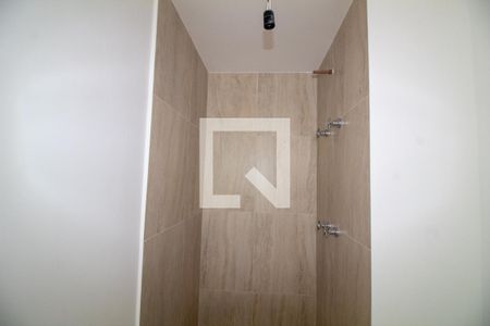 Banheiro de kitnet/studio à venda com 1 quarto, 21m² em Santo Amaro, São Paulo