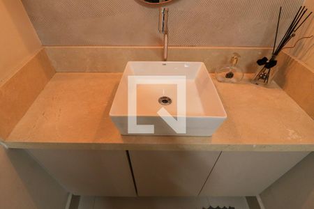 Casa à venda com 300m², 3 quartos e 2 vagas Casa à venda com 300m², 3 quartos e 2 vagasBanheiro Social 2