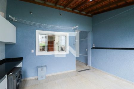 Casa à venda com 300m², 3 quartos e 2 vagasÁrea de Serviço