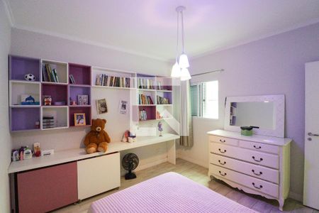 Casa à venda com 300m², 3 quartos e 2 vagas Casa à venda com 300m², 3 quartos e 2 vagasQuarto 2