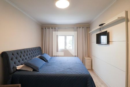 Casa à venda com 300m², 3 quartos e 2 vagas Casa à venda com 300m², 3 quartos e 2 vagasSuíte