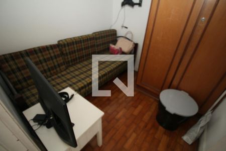 Apartamento à venda com 210m², 2 quartos e 2 vagas Apartamento à venda com 210m², 2 quartos e 2 vagasQuarto de Serviço