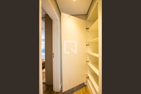 Apartamento para alugar com 246m², 2 quartos e 4 vagas Apartamento para alugar com 246m², 2 quartos e 4 vagasCorredor