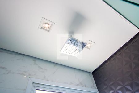 Apartamento para alugar com 246m², 2 quartos e 4 vagas Apartamento para alugar com 246m², 2 quartos e 4 vagasBanheiro 2 do quarto 1