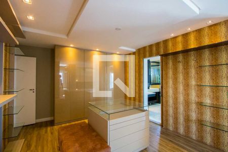 Apartamento para alugar com 246m², 2 quartos e 4 vagas Apartamento para alugar com 246m², 2 quartos e 4 vagasQuarto 1 - Suíte