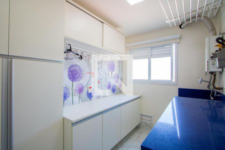 Apartamento para alugar com 246m², 2 quartos e 4 vagas Apartamento para alugar com 246m², 2 quartos e 4 vagasÁrea de serviço