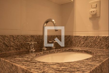 Apartamento à venda com 73m², 3 quartos e 2 vagasBanheiro