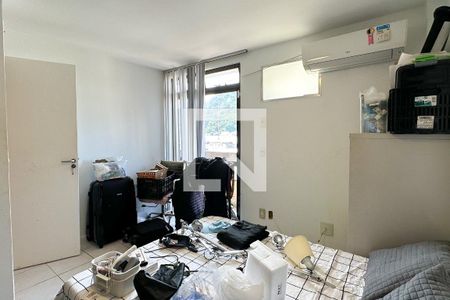 Apartamento à venda com 380m², 4 quartos e 2 vagasQuarto 02