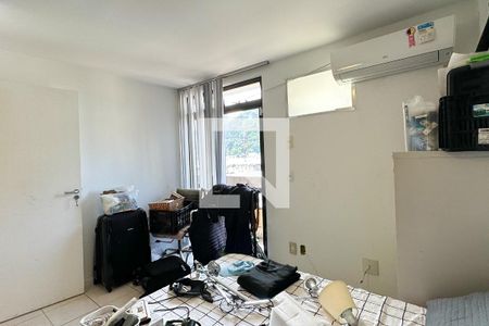 Apartamento à venda com 380m², 4 quartos e 2 vagasQuarto 02