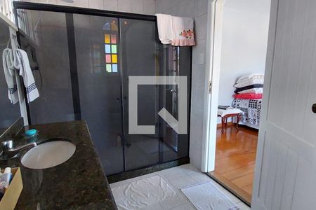 Casa à venda com 357m², 4 quartos e 3 vagas