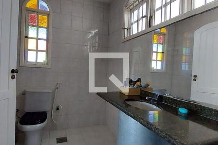 Casa à venda com 357m², 4 quartos e 3 vagas