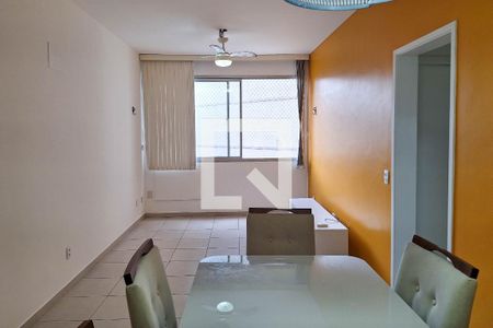 Sala de apartamento para alugar com 1 quarto, 55m² em Ingá, Niterói