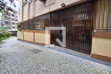 Apartamento para alugar com 55m², 1 quarto e 1 vaga Apartamento para alugar com 55m², 1 quarto e 1 vagaFachada