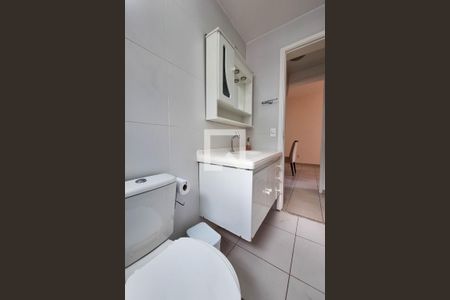 Apartamento para alugar com 55m², 1 quarto e 1 vaga Apartamento para alugar com 55m², 1 quarto e 1 vagaBanheiro