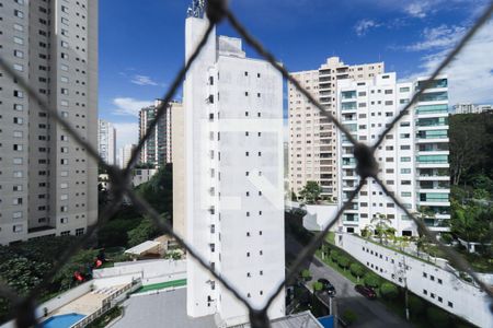 Apartamento à venda com 200m², 4 quartos e 3 vagas Apartamento à venda com 200m², 4 quartos e 3 vagasVista do Quarto 3