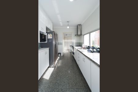 Apartamento à venda com 200m², 4 quartos e 3 vagas Apartamento à venda com 200m², 4 quartos e 3 vagasCozinha