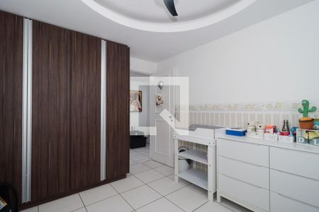 Apartamento à venda com 200m², 4 quartos e 3 vagas Apartamento à venda com 200m², 4 quartos e 3 vagasSuíte 2